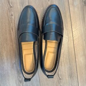 Kelly & Katie Black Loafers